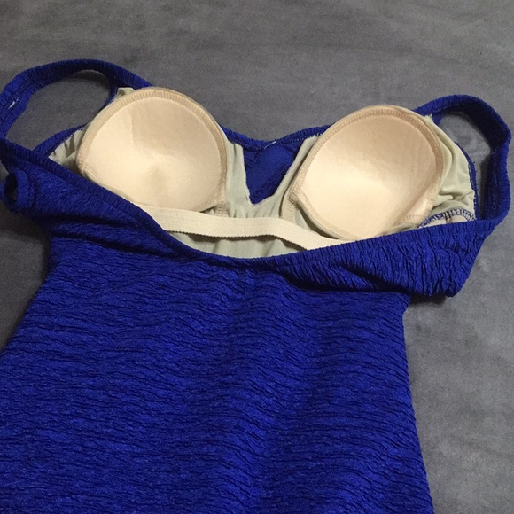 One Piece Bathing Suit Sz 14 Crepe-Look V-Neckline - Picture 16 of 16